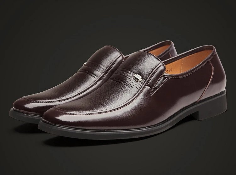 Leather Men Formal Shoes Luxury Brand 2022 Men's Loafers Dress Moccasins Breathable Slip on Black Driving Shoes Plus Size 38-44 Leather Men Formal Shoes Luxury Brand 2022 Men's Loafers Dress Moccasins Breathable Slip on Black Driving Shoes Plus Size 38-44