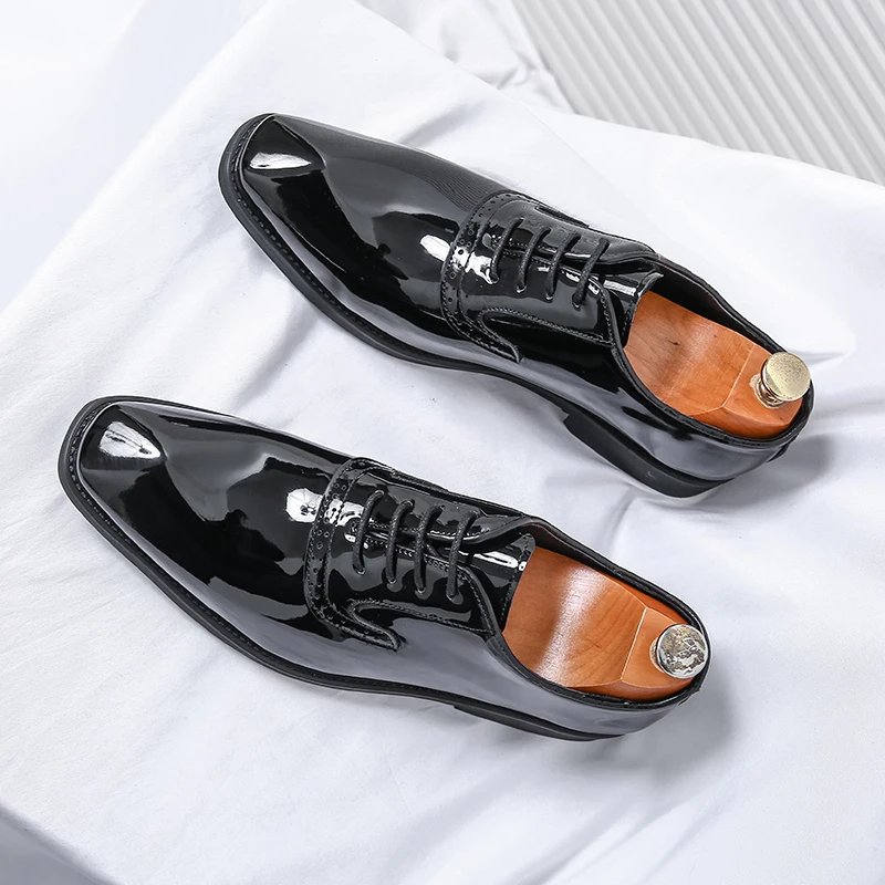 British Style Point-toe Men's Business Leather Shoes Fashion Lace-up Shoes Formal Dress Shoes Men Office Gentleman Shoes Green