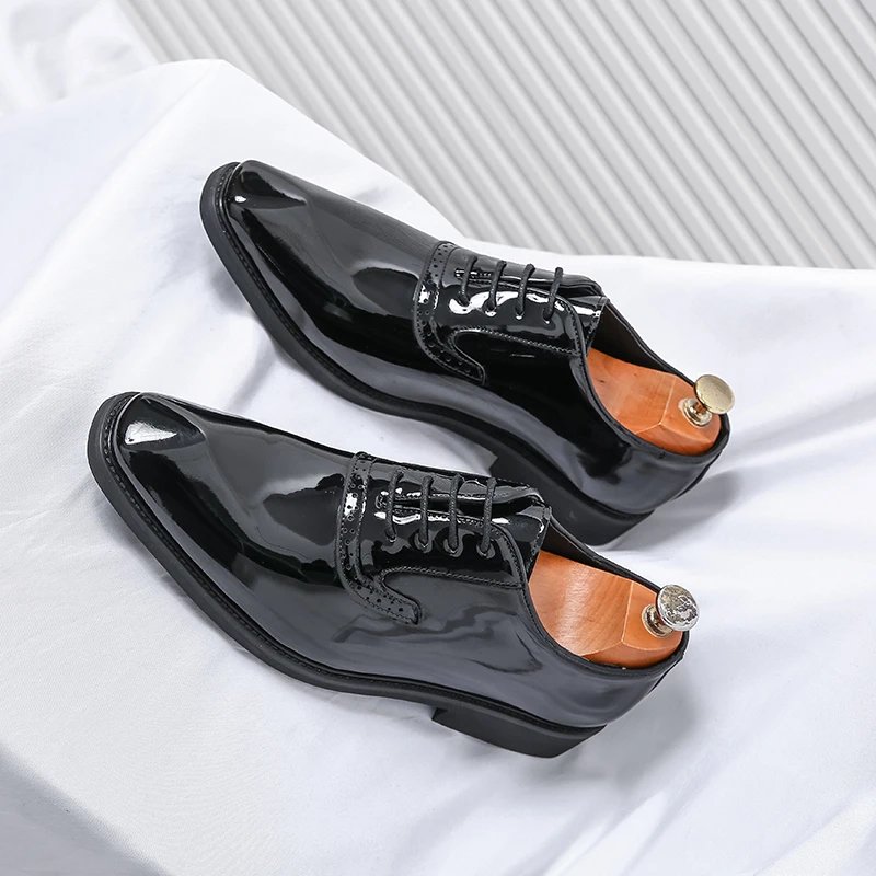 British Style Point-toe Men's Business Leather Shoes Fashion Lace-up Shoes Formal Dress Shoes Men Office Gentleman Shoes Green