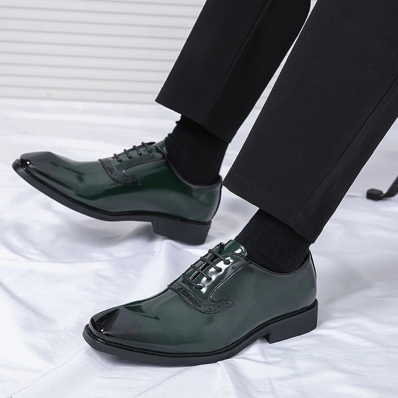 British Style Point-toe Men's Business Leather Shoes Fashion Lace-up Shoes Formal Dress Shoes Men Office Gentleman Shoes Green