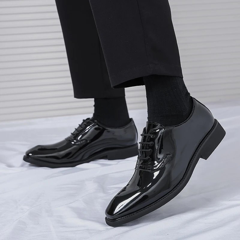 British Style Point-toe Men's Business Leather Shoes Fashion Lace-up Shoes Formal Dress Shoes Men Office Gentleman Shoes Green