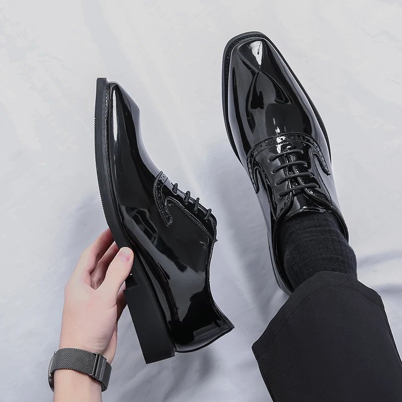 British Style Point-toe Men's Business Leather Shoes Fashion Lace-up Shoes Formal Dress Shoes Men Office Gentleman Shoes Green