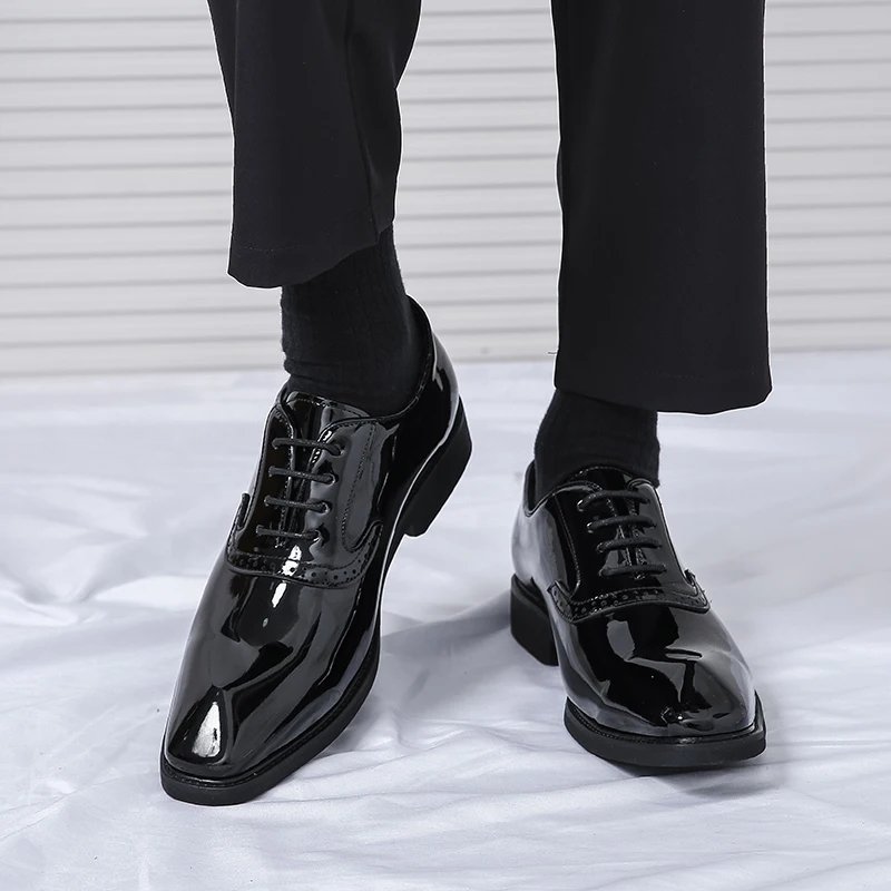 British Style Point-toe Men's Business Leather Shoes Fashion Lace-up Shoes Formal Dress Shoes Men Office Gentleman Shoes Green