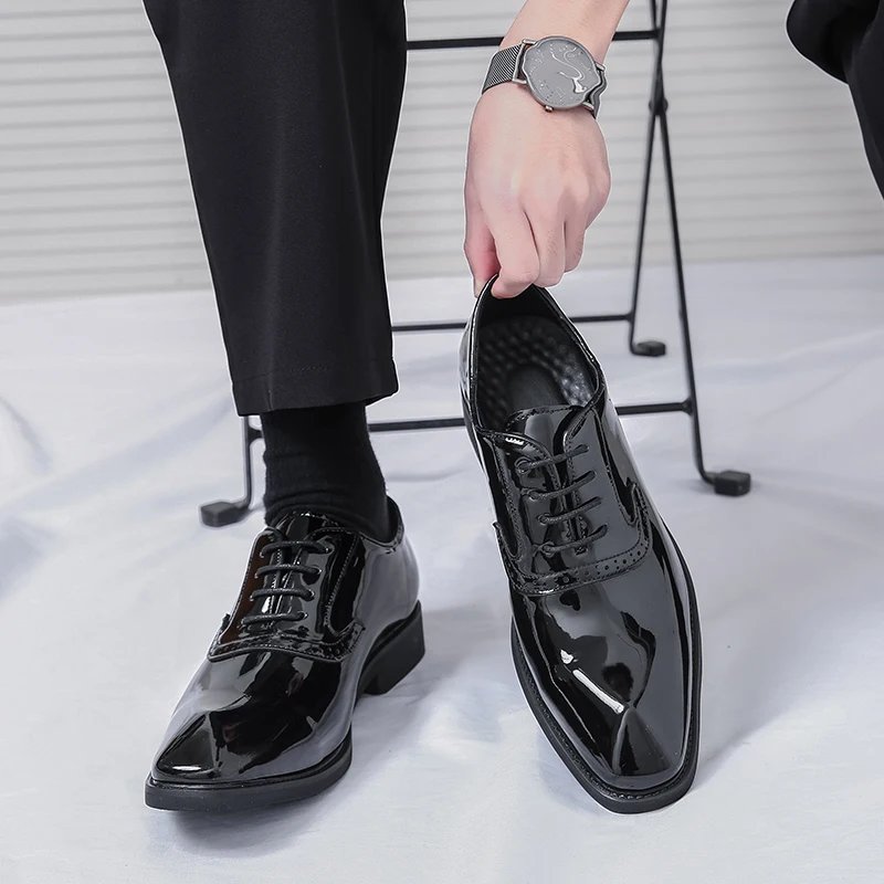 British Style Point-toe Men's Business Leather Shoes Fashion Lace-up Shoes Formal Dress Shoes Men Office Gentleman Shoes Green