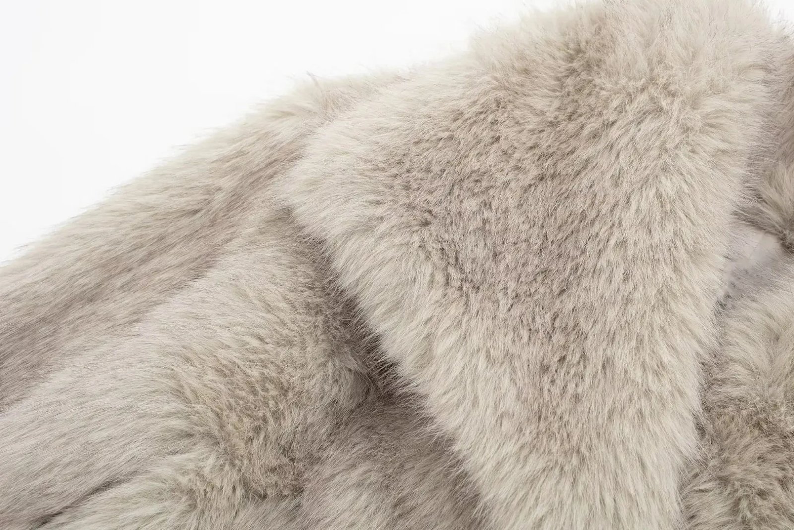 TRAF 2024 Women Fashion Cropped Faux Fur Jacket Coat Long Sleeve Front Snap-button Female Outerwear Chic Lapel Collar Thick Coat TRAF 2024 Women Fashion Cropped Faux Fur Jacket Coat Long Sleeve Front Snap-button Female Outerwear Chic Lapel Collar Thick Coat