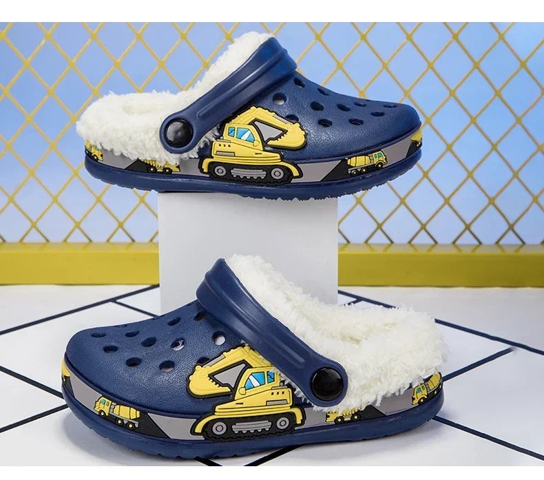 Winter Cotton Shoes for Children Warm Plush Clogs for Kids Outdoor Garden Shoes for Boys Girls Soft Comfortable Home Slippers