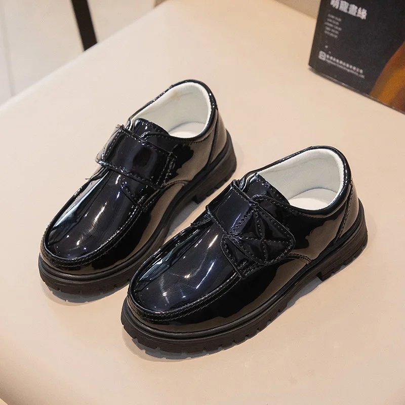 Children Fashion Leather Shoes Boys 2023 Hook & Loop Glossy Simple Black Uniform School Shoes Loafers Kids Shoes Free Shipping