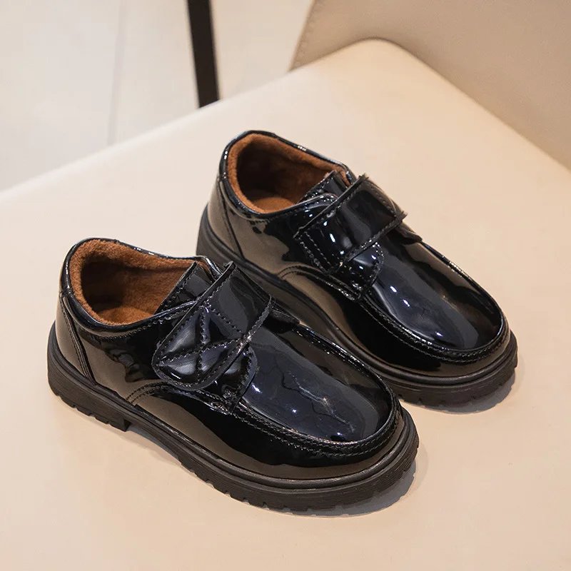 Children Fashion Leather Shoes Boys 2023 Hook & Loop Glossy Simple Black Uniform School Shoes Loafers Kids Shoes Free Shipping
