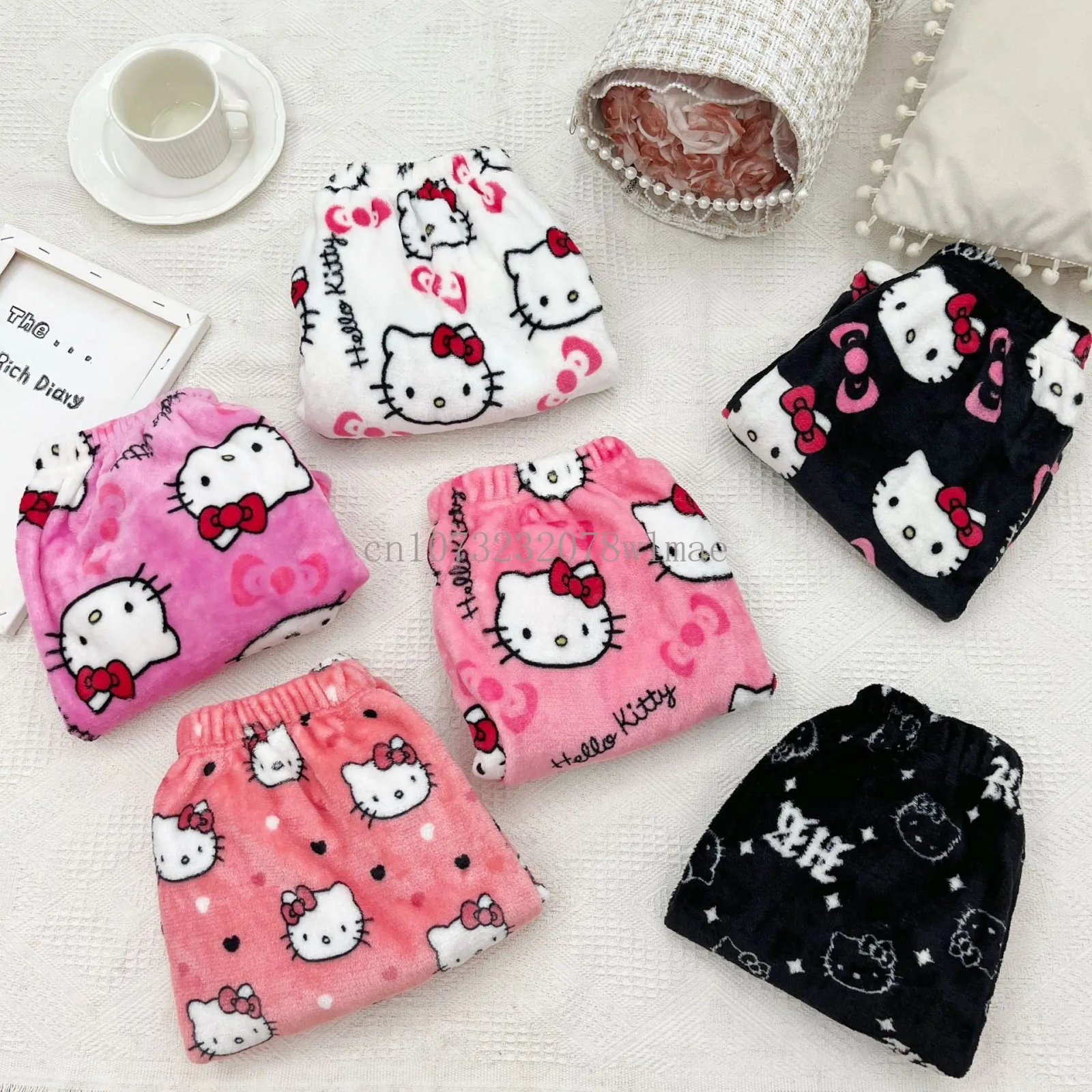 Women Y2k Flannel Pajamas Shorts Cartoon Hello Kitty Fashion Trousers Kawaii Short Pants Elastic Waist Button Casual Home Pants Women Y2k Flannel Pajamas Shorts Cartoon Hello Kitty Fashion Trousers Kawaii Short Pants Elastic Waist Button Casual Home Pants