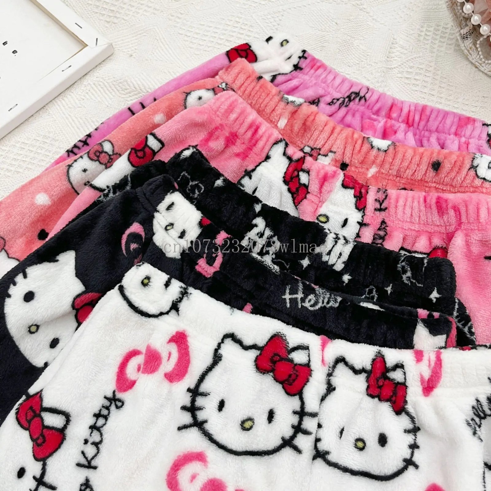 Women Y2k Flannel Pajamas Shorts Cartoon Hello Kitty Fashion Trousers Kawaii Short Pants Elastic Waist Button Casual Home Pants Women Y2k Flannel Pajamas Shorts Cartoon Hello Kitty Fashion Trousers Kawaii Short Pants Elastic Waist Button Casual Home Pants