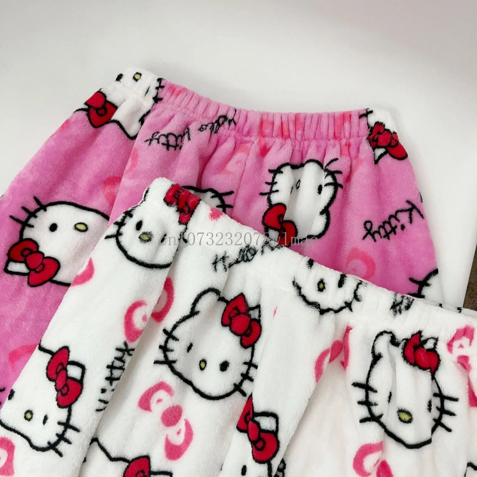 Women Y2k Flannel Pajamas Shorts Cartoon Hello Kitty Fashion Trousers Kawaii Short Pants Elastic Waist Button Casual Home Pants Women Y2k Flannel Pajamas Shorts Cartoon Hello Kitty Fashion Trousers Kawaii Short Pants Elastic Waist Button Casual Home Pants