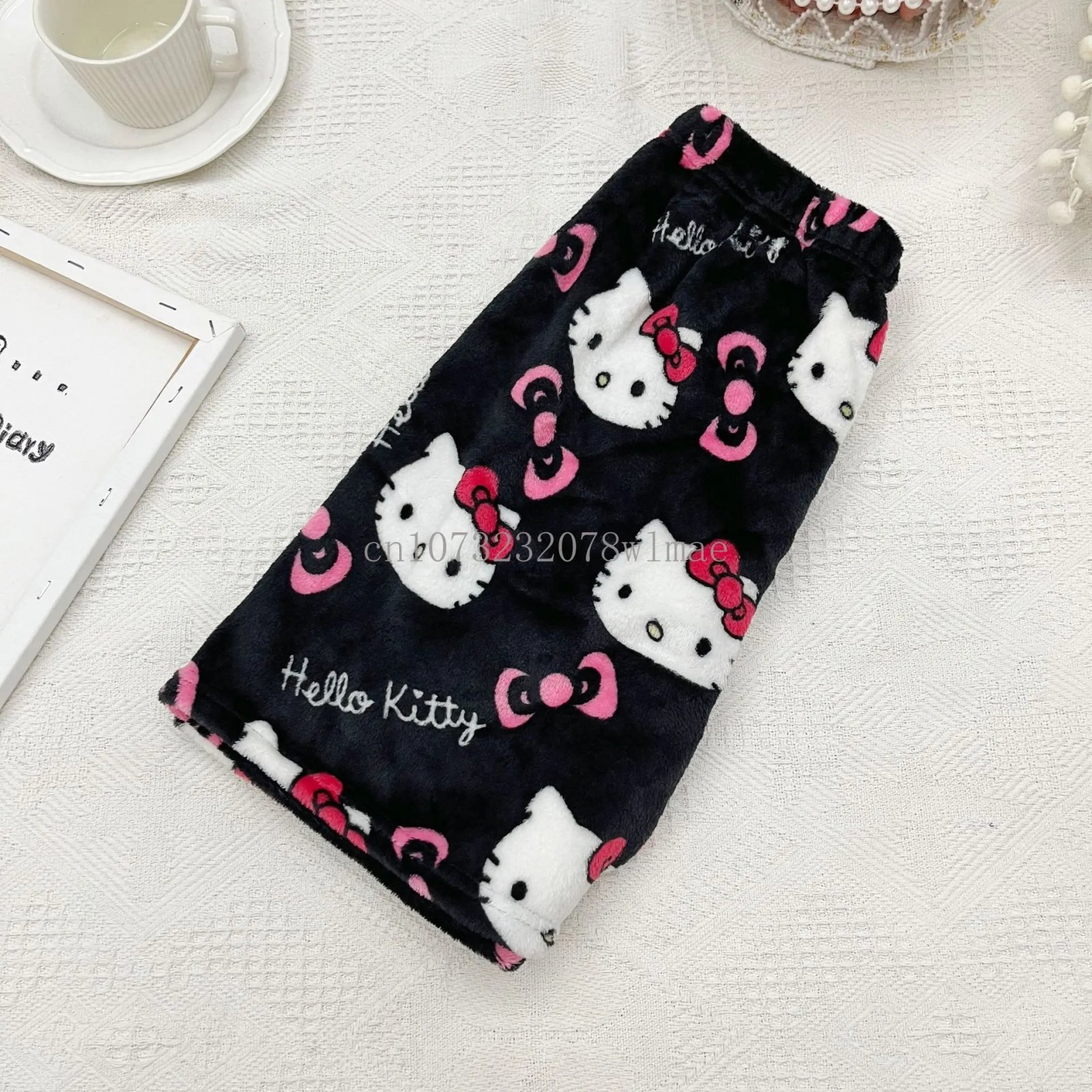 Women Y2k Flannel Pajamas Shorts Cartoon Hello Kitty Fashion Trousers Kawaii Short Pants Elastic Waist Button Casual Home Pants Women Y2k Flannel Pajamas Shorts Cartoon Hello Kitty Fashion Trousers Kawaii Short Pants Elastic Waist Button Casual Home Pants