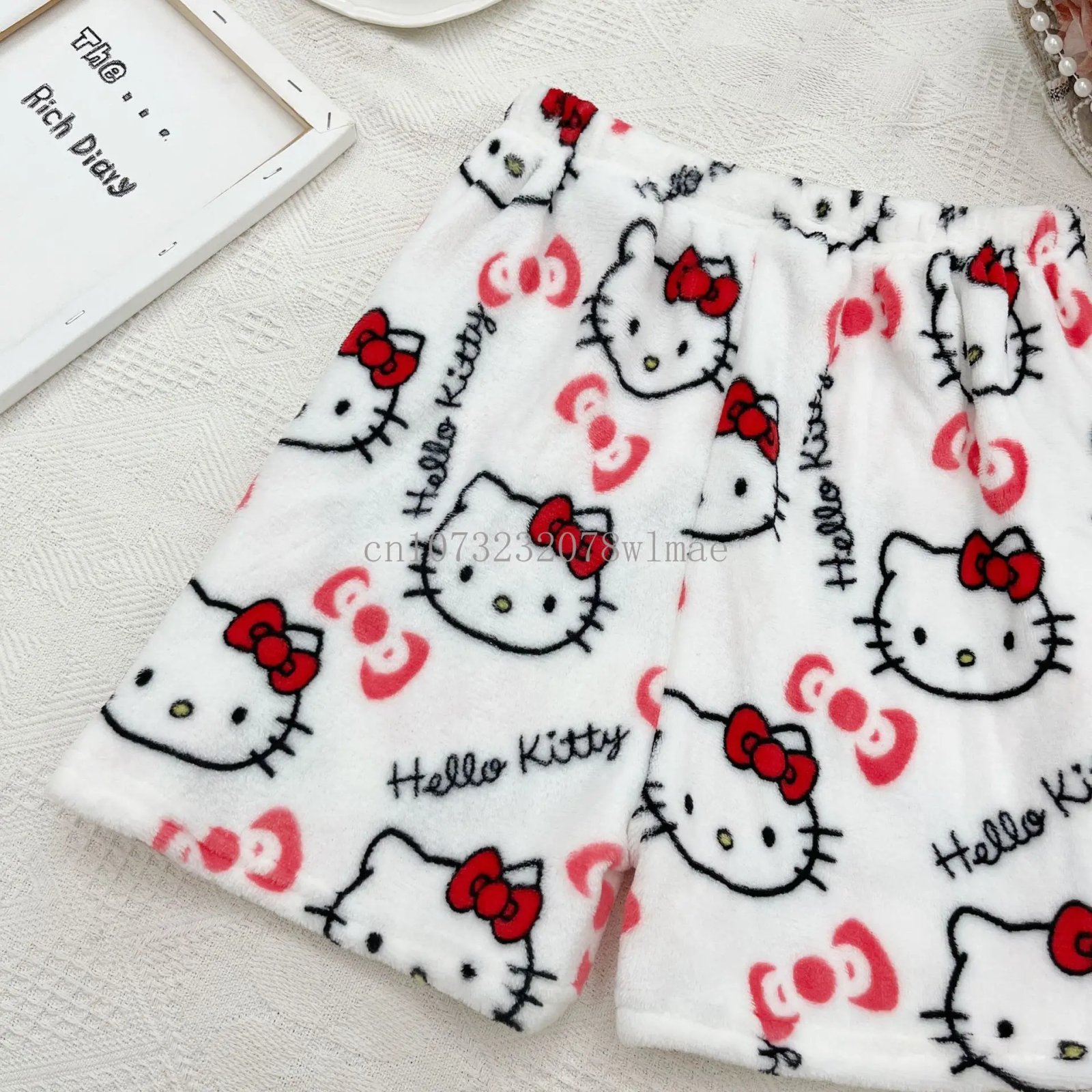 Women Y2k Flannel Pajamas Shorts Cartoon Hello Kitty Fashion Trousers Kawaii Short Pants Elastic Waist Button Casual Home Pants Women Y2k Flannel Pajamas Shorts Cartoon Hello Kitty Fashion Trousers Kawaii Short Pants Elastic Waist Button Casual Home Pants