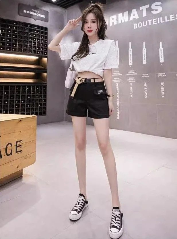Fashion Shorts for Women Elegant Wide Short Pants Woman Aesthetic Y2k Harajuku XXL Youthful Cheap Outdoor Stretchy Korean Style