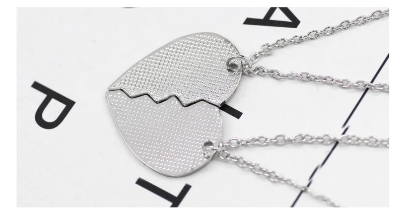 2Pcs You're My Person Necklace for Women Men Fashion Heart Shaped Stitching Choker Friendship Best Friends Valentine's Day Gift 2Pcs You're My Person Necklace for Women Men Fashion Heart Shaped Stitching Choker Friendship Best Friends Valentine's Day Gift