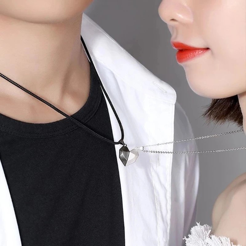 2pcs Magnetic Couple Necklaces For Lovers Gothic Punk Heart Pendant Necklace Dating Boy Girl Friend Jewelry Valentine's Day Gift