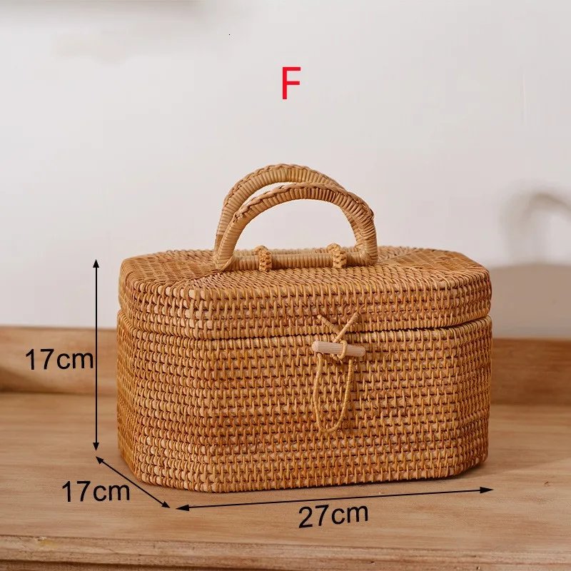 Creative Akifuji Woven Storage Basket Hand-held Rattan Sundry Tea Food Storage Box Kitchen Organizer and Storage Container