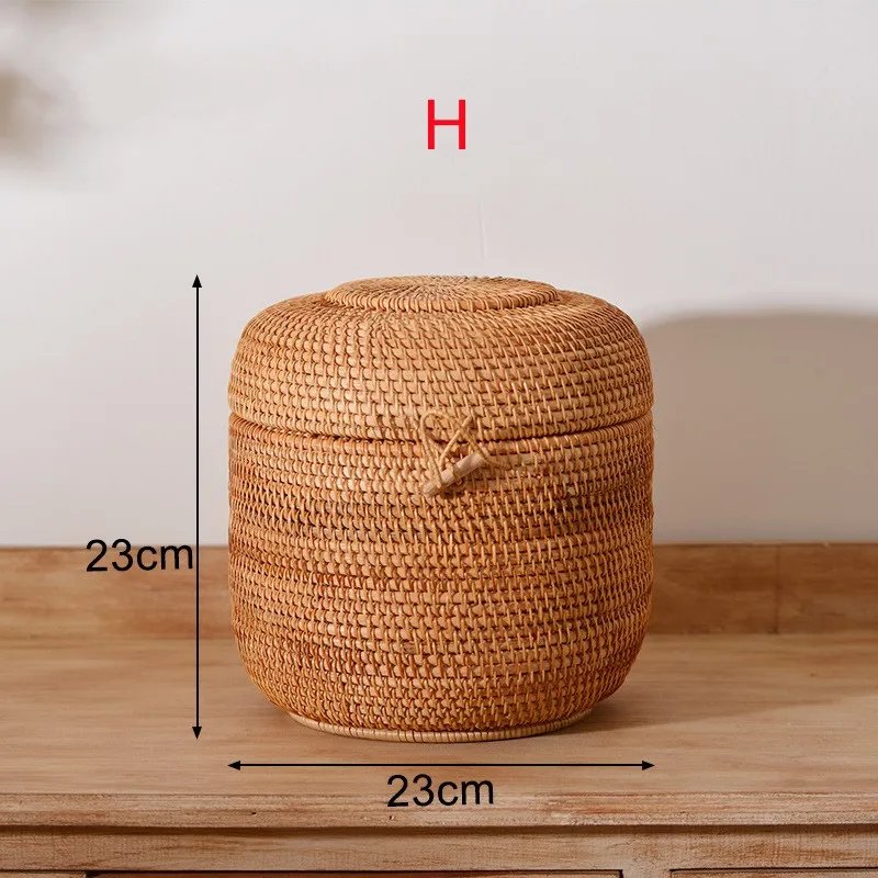 Creative Akifuji Woven Storage Basket Hand-held Rattan Sundry Tea Food Storage Box Kitchen Organizer and Storage Container