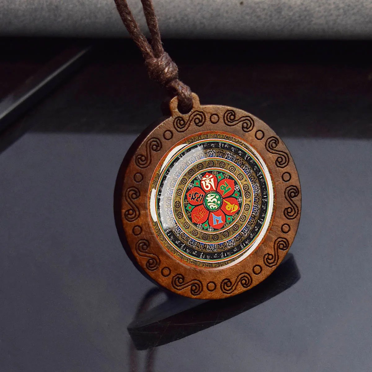 Sri Yantra Mandala Glass Necklace Wood Pendant Buddhist Sacred Geometry Jewelry Spiritual Yoga Gift