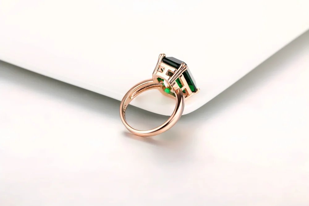 Fashion Green Big Square Crystal Wedding Ring Jewelry for Women Rose Gold Color Cocktail Ring With Stone Evening Jewellry R700
