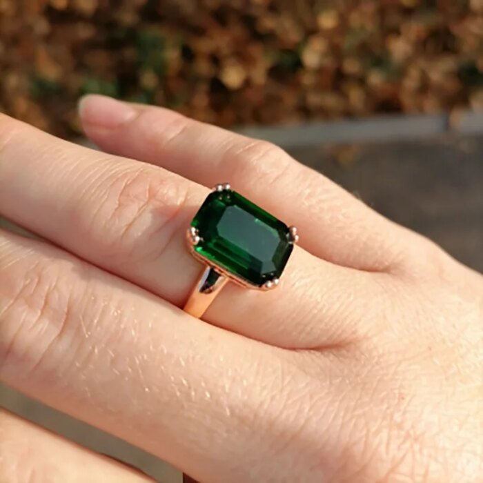 Fashion Green Big Square Crystal Wedding Ring Jewelry for Women Rose Gold Color Cocktail Ring With Stone Evening Jewellry R700 - Image 1