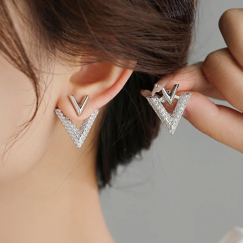 LATS Sweet Cool Detachable V-shaped Stud Earrings for Women V Full of Rhinestone Earring Fashion Jewelry Accessories Party Gifts