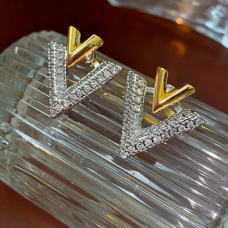 LATS Sweet Cool Detachable V-shaped Stud Earrings for Women V Full of Rhinestone Earring Fashion Jewelry Accessories Party Gifts