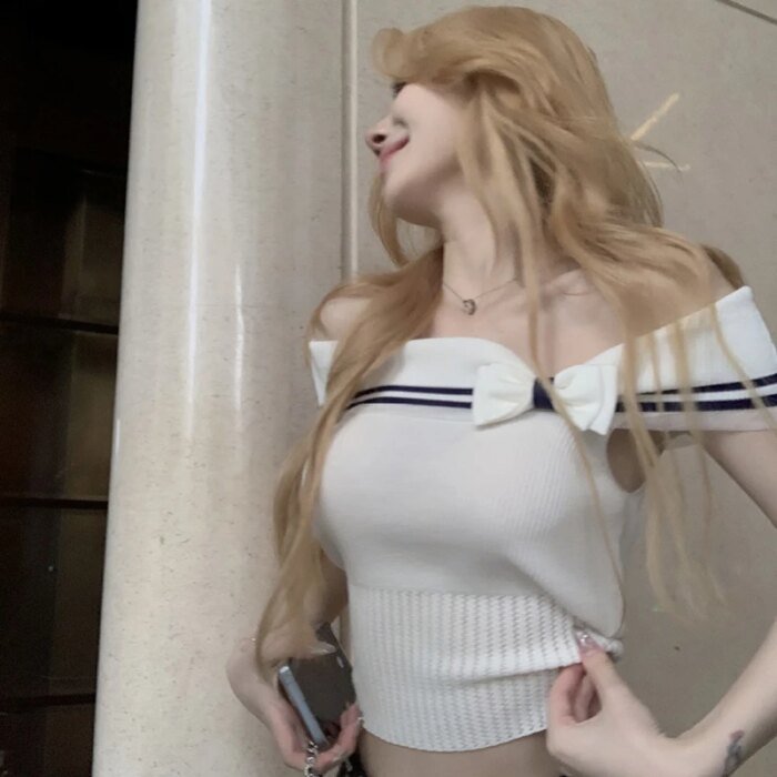 Korean Bow Knit Knitted Short Sleeve Women Korean Fashion Stripe One Shoulder Female Tops Sexy Slim Crop Top 2000S Aesthetic - Image 4