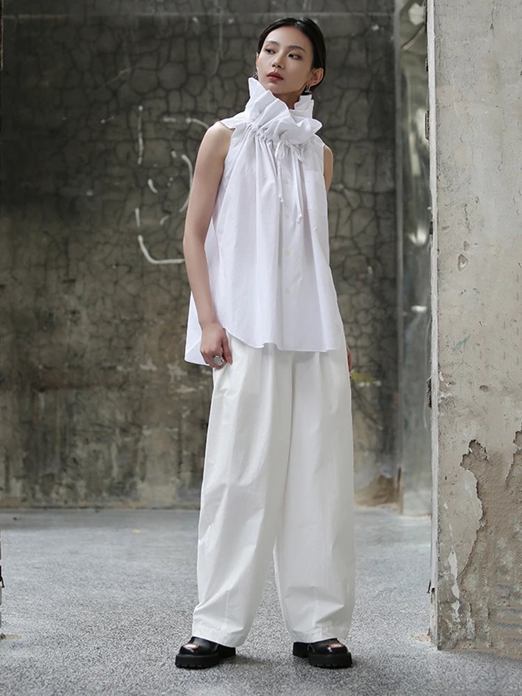 [EAM] Women White Ruffles Big Size Blouse New Stand Collar Sleeveless Loose Fit Shirt Fashion Tide Spring Summer 2025 1DF7975