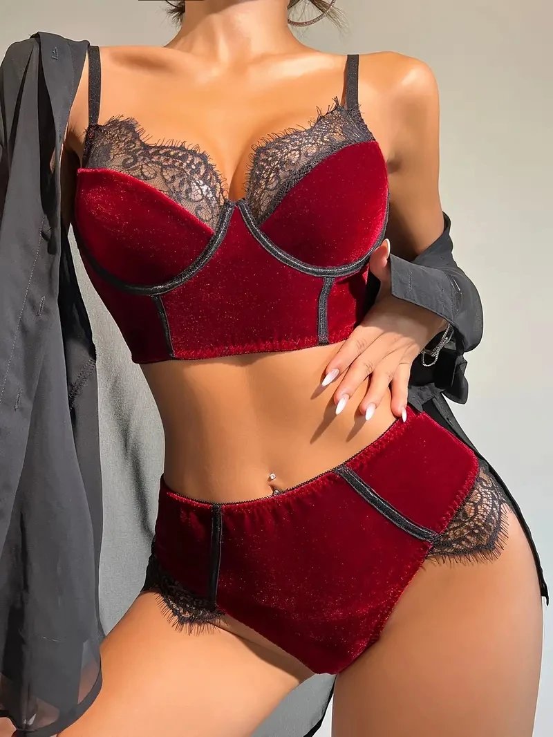 2-Piece Flocked Bra And Panty set For Women, Matching Lace Underwired Bra Set, Hollow Design At The Back Of The Pants, Soft And