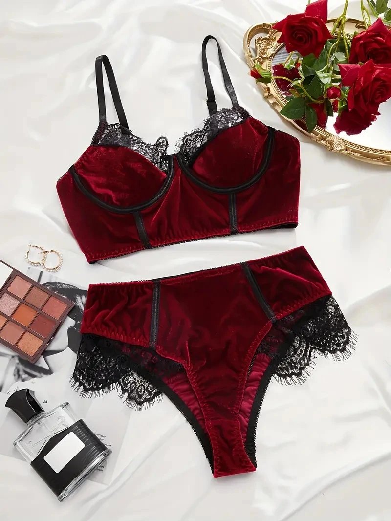 2-Piece Flocked Bra And Panty set For Women, Matching Lace Underwired Bra Set, Hollow Design At The Back Of The Pants, Soft And