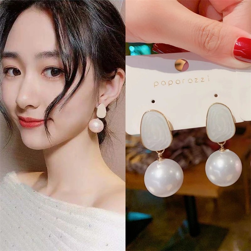 Pink White Pearl Dangle Earrings for Women Black Geometric Acrylic Round Ball Pendants Famale Drop Earrings Elegant Ear Jewelry Pink White Pearl Dangle Earrings for Women Black Geometric Acrylic Round Ball Pendants Famale Drop Earrings Elegant Ear Jewelry