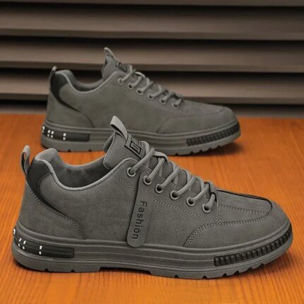 Men's new breathable labor protection shoes, men's trendy and versatile anti slip sports board shoes, workwear shoes