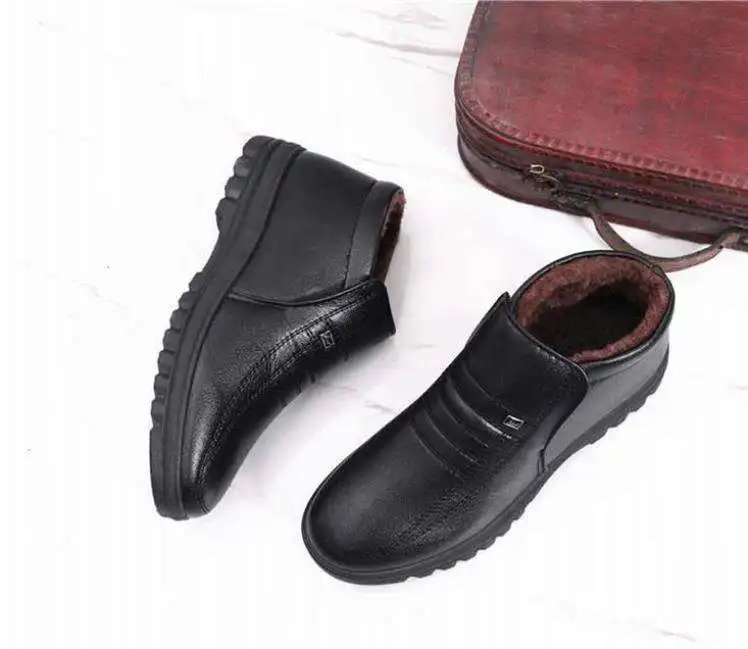 Winter Waterproof Men's Casual Leather Shoes Flannel High Top Slip-on Male Casual Shoes Rubber Warm Winter Shoes for Mens Winter Waterproof Men's Casual Leather Shoes Flannel High Top Slip-on Male Casual Shoes Rubber Warm Winter Shoes for Mens
