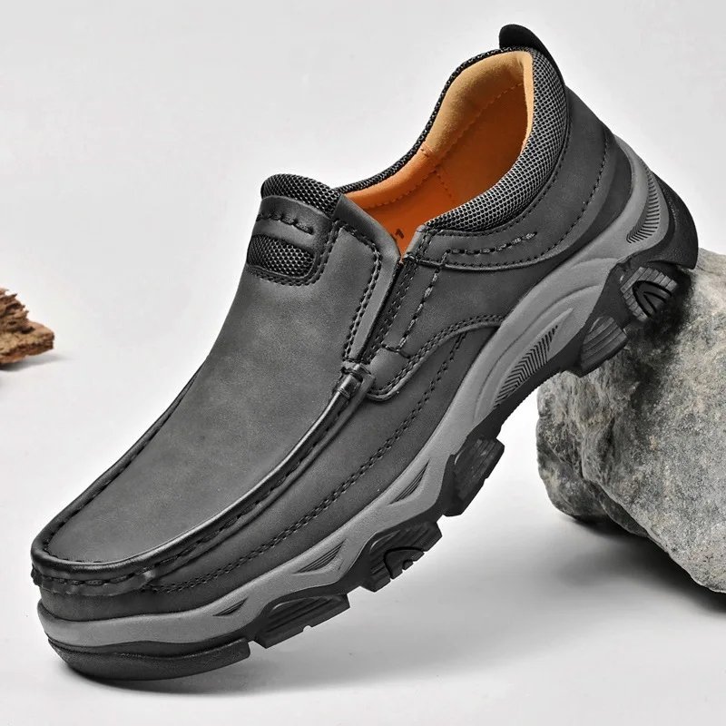Men'S Shoes Slip-On Leather Shoe Soft Lightweight Non-Slip Soles Retro Casual 2025 New Outdoor Men'S Loafers