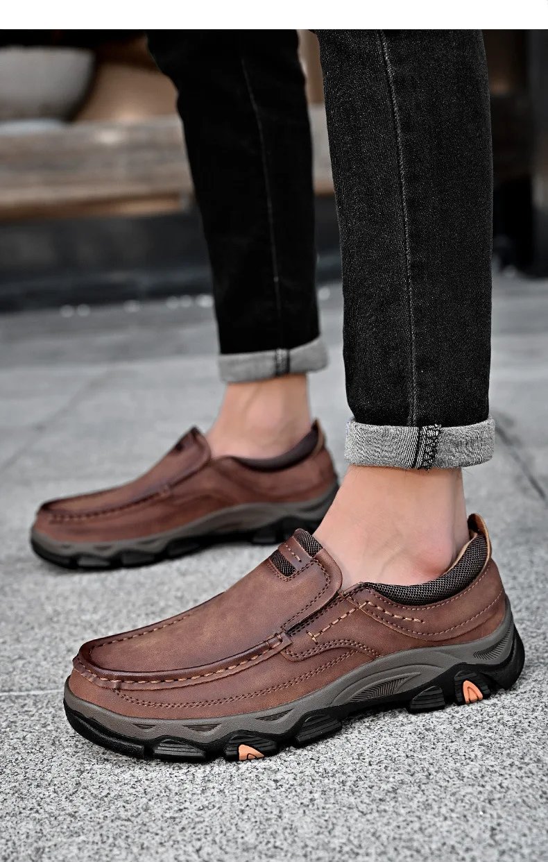 Men'S Shoes Slip-On Leather Shoe Soft Lightweight Non-Slip Soles Retro Casual 2025 New Outdoor Men'S Loafers