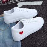 New student Korean version white shoes, women's heart-shaped flat bottom breathable casual women's board shoes, sports shoes - Image 3