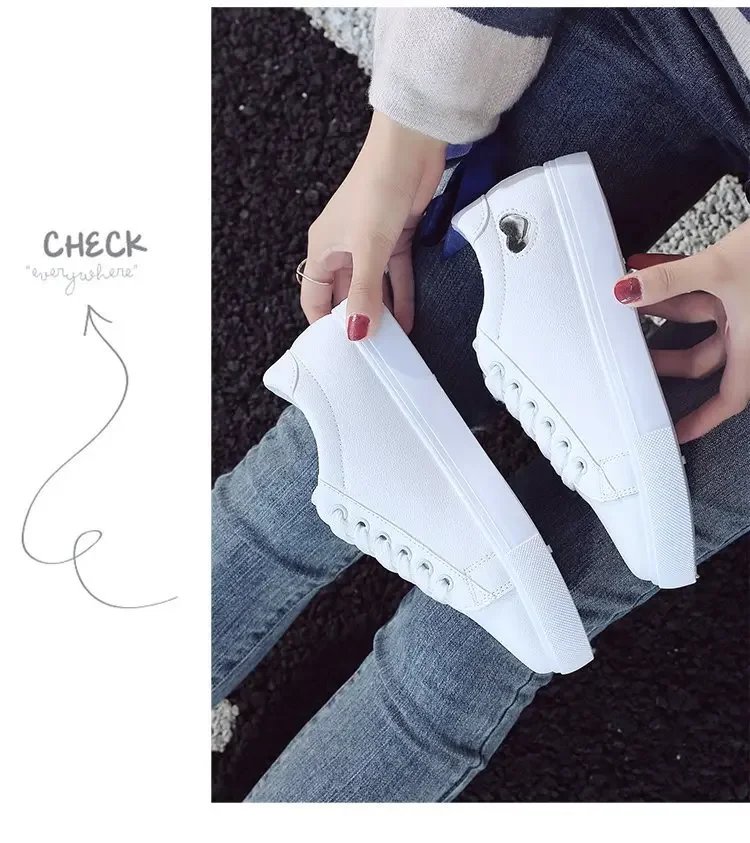 New student Korean version white shoes, women's heart-shaped flat bottom breathable casual women's board shoes, sports shoes