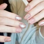 10Pcs/Set Press On Acyrlic Ice Cat's Eye Handmade Fake Nails Short/Medium Almond 3D Mirror Flower Pearls Decor Nude French Nails - Image 2