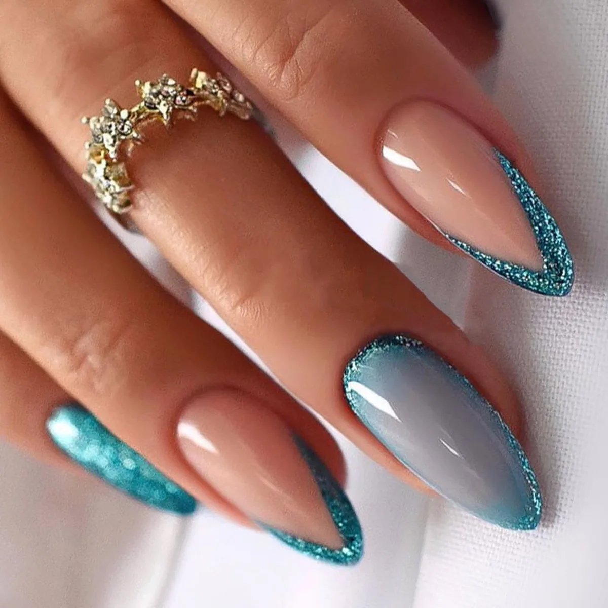 24pcs French False Nails Almond Head Summer Style Glitter Design Fake Nail Patch Full Cover Wearable Women Press on Nail Tips 24pcs French False Nails Almond Head Summer Style Glitter Design Fake Nail Patch Full Cover Wearable Women Press on Nail Tips