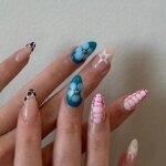 24pcs Short Almond False Nail Art Starlight Rhinestone Design Nails Tip Green Full Cover Nail Set Datachable Press on Fake Nails - Image 3