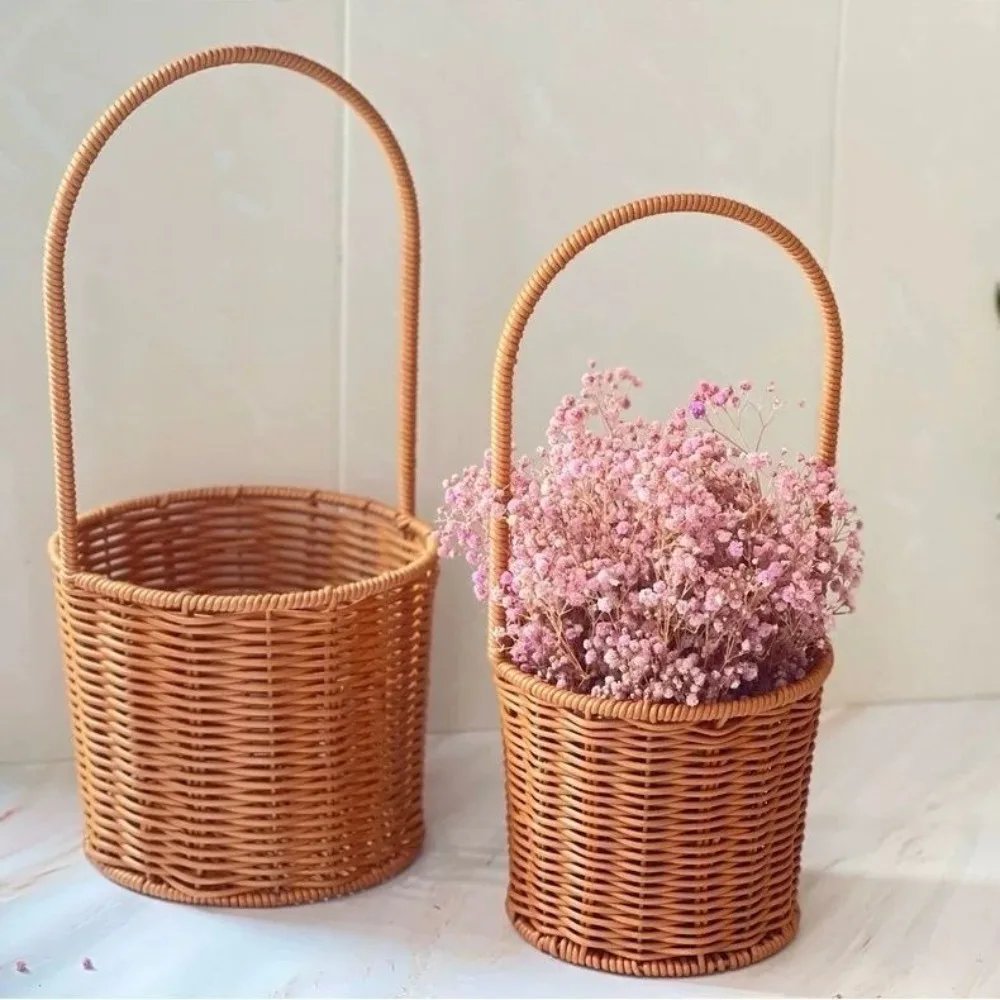 Willow Rattan Bride Flower Basket Picnic Container Hand-Woven Picnic Weaving Basket with Handle Sundries Organizer Willow Rattan Bride Flower Basket Picnic Container Hand-Woven Picnic Weaving Basket with Handle Sundries Organizer
