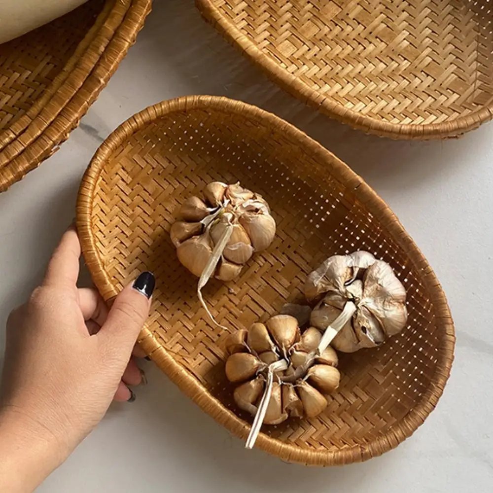 Oval Rattan Woven Storage Basket Bread Fruit Food Storage Tray Handmade Vegetable Display Rattan Basket Kitchen Storage