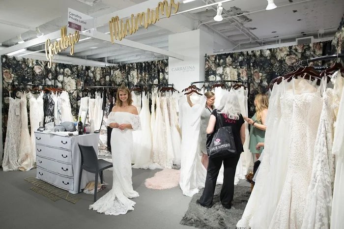 Aviana Customized Temperament Elegant Pearls Sleeveless Wedding Dress Women High Slit Back Bow A-Line Simple Stain Bridal Gown Aviana Customized Temperament Elegant Pearls Sleeveless Wedding Dress Women High Slit Back Bow A-Line Simple Stain Bridal Gown