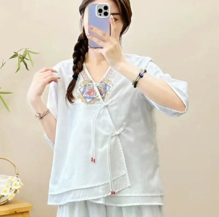 Summer Vintage Tshirt Woman Clothes Cotton Linen Tops Tee Loose Embroidered T-Shirts Women Harajuku Casual Blusas Ladies T Shirt - Image 2